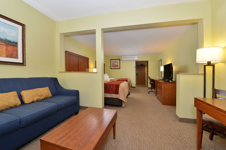 Room 33 of 89