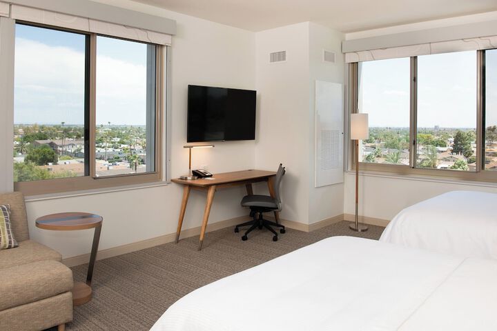 Room 46 of 96