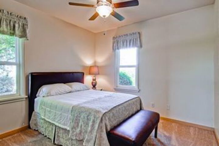 Vina Robles Guest 4 Br Home by RedAwning