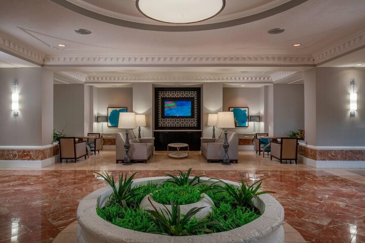 Hotel Interior 7 of 39