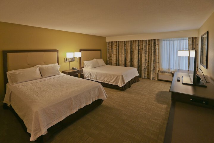 Room 13 of 31
