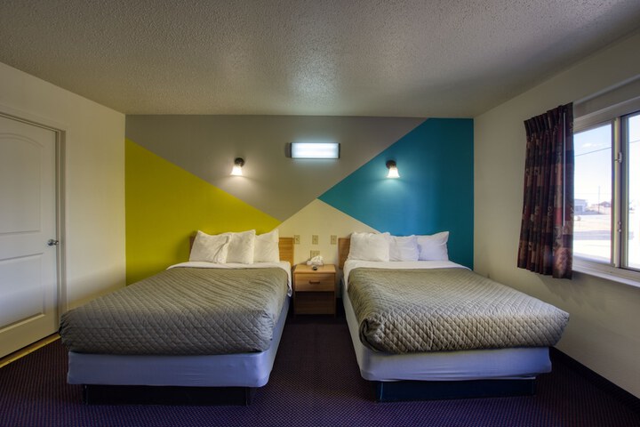 Western Motel