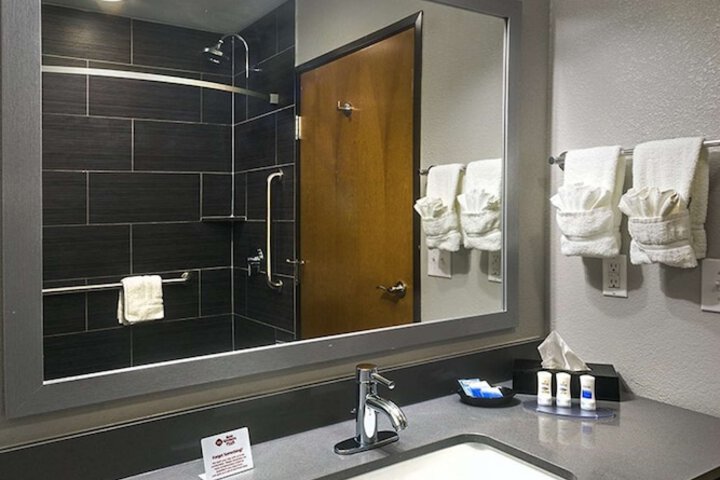 Room 21 of 26