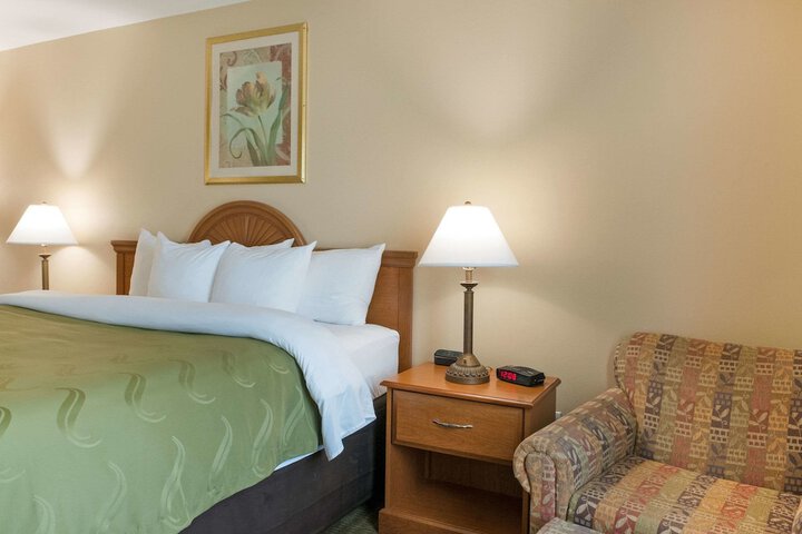 Room 20 of 40