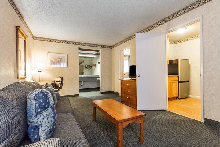 Room 21 of 66
