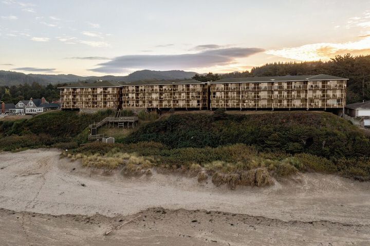 Hallmark Resort - Cannon Beach
