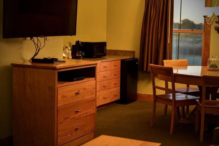 Room 8 of 15