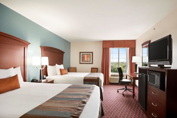 Room 19 of 28