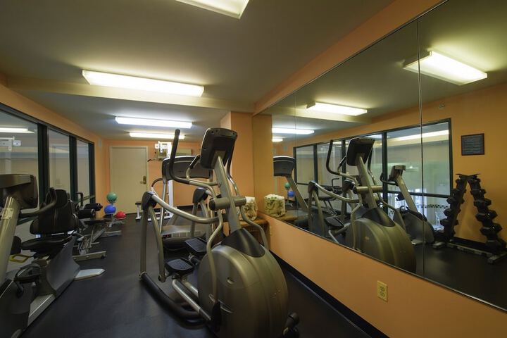 D. Hotel Suites & Spa