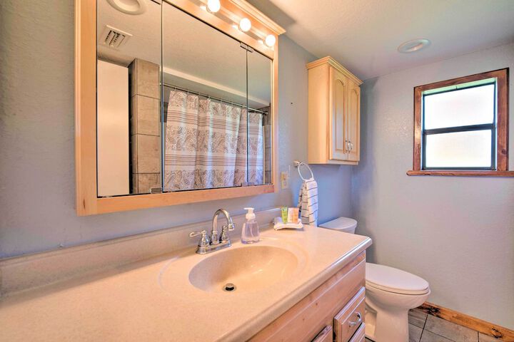 Riverfront Apt w / Kayak Launch in Dunnellon