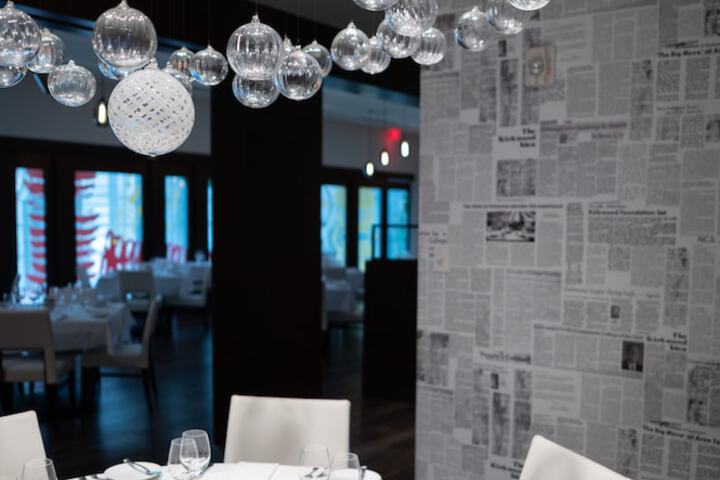 Dining 42 of 60
