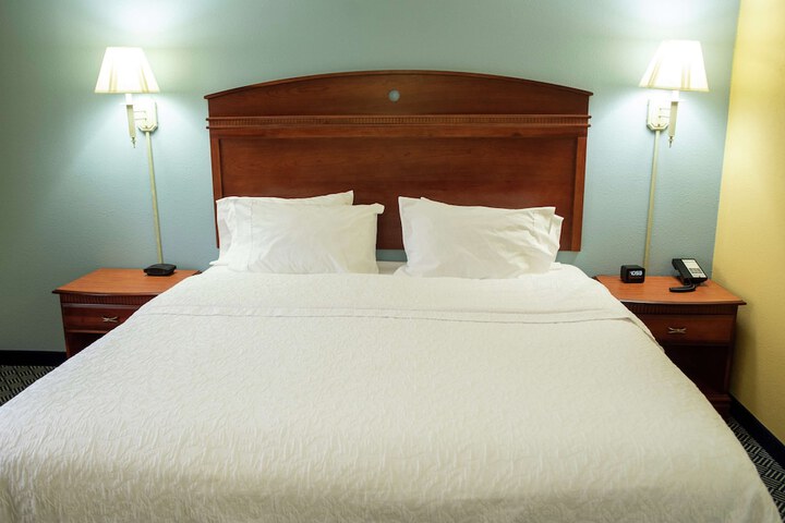 Room 21 of 31
