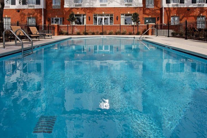 Pool 7 of 32