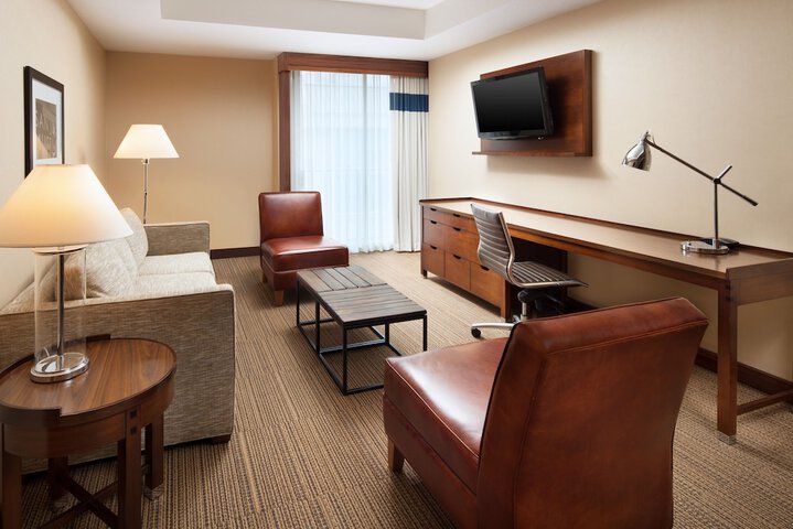 Room 9 of 27