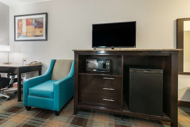 Room 16 of 53