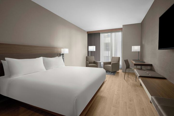 Room 16 of 54