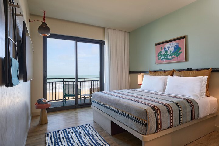 Moxy Virginia Beach Oceanfront