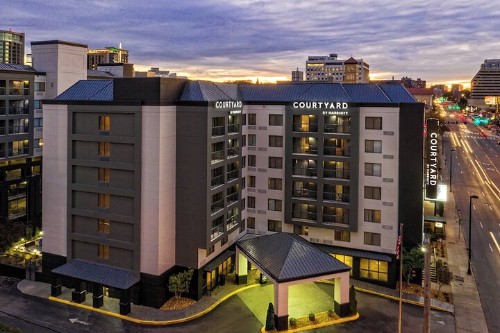Hotel 2 of 50