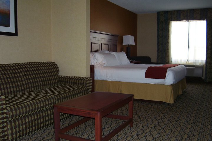 Room 62 of 121