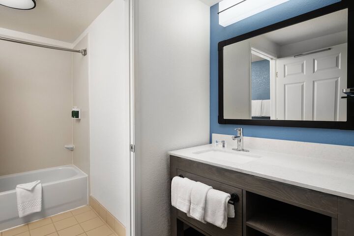 Residence Inn by Marriott Anaheim Resort Area