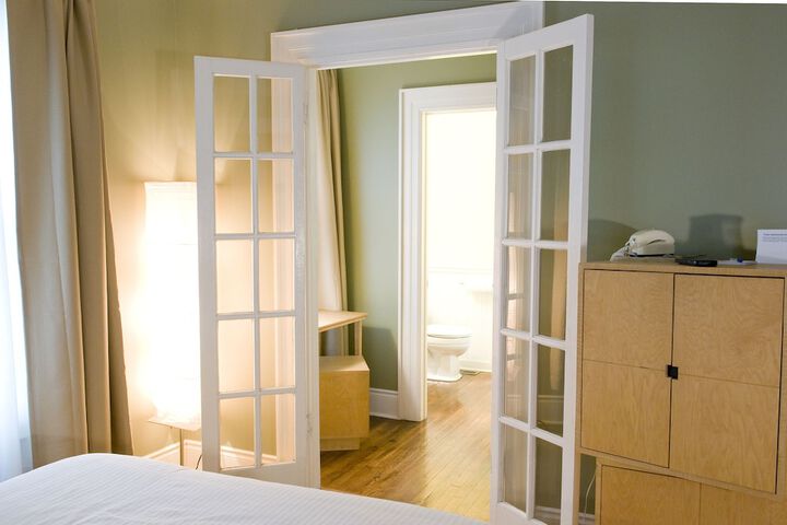Room 36 of 48
