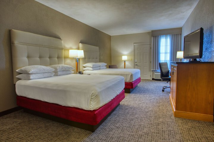 Room 32 of 92