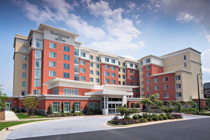 Hotel 3 of 54