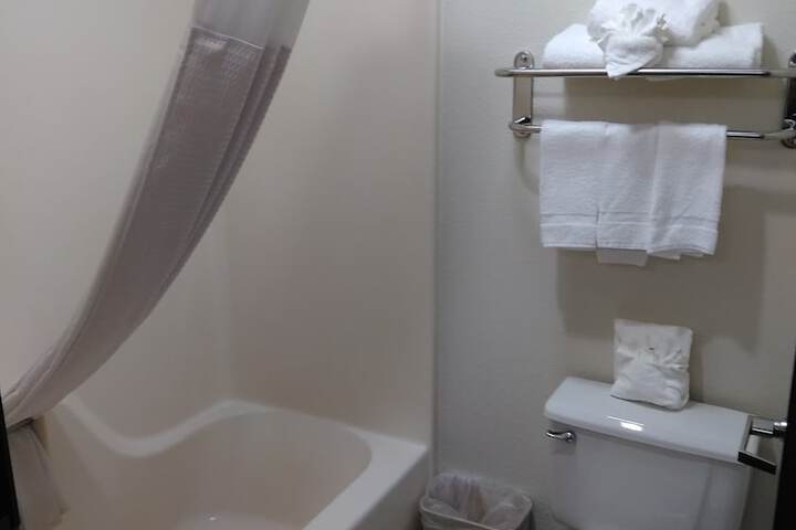 Room 30 of 52