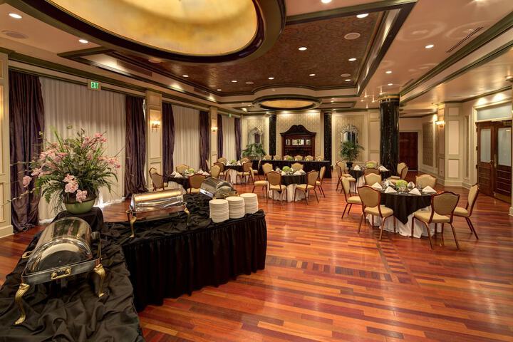 Carnegie Hotel & Spa