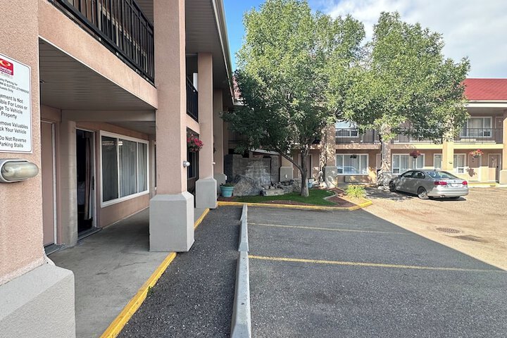 Hotel 2 of 62