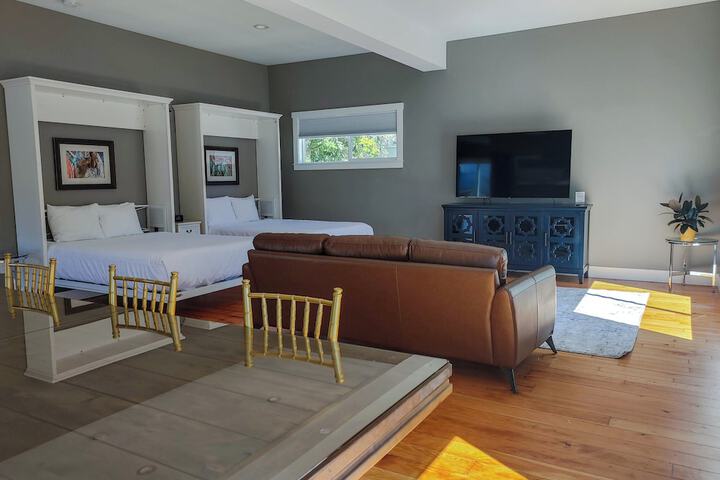 Majestic Inn & Spa