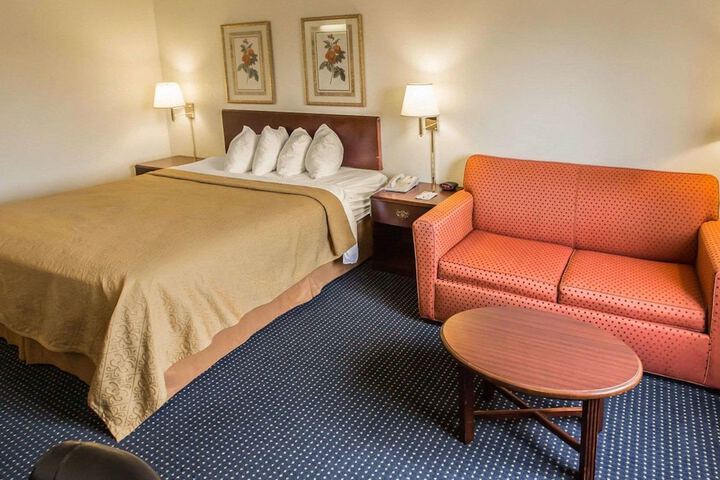 Room 31 of 39