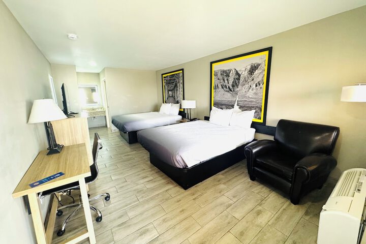 Super 8 by Wyndham Corpus Christi