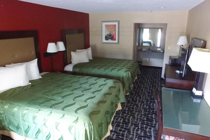 Cross Road Motel