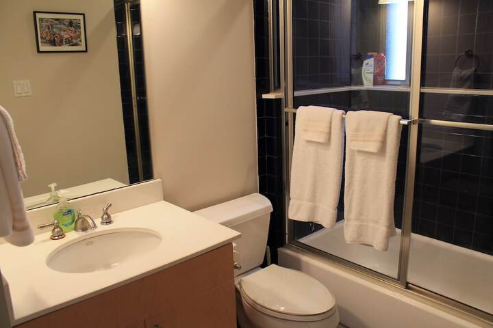 Room 8 of 39