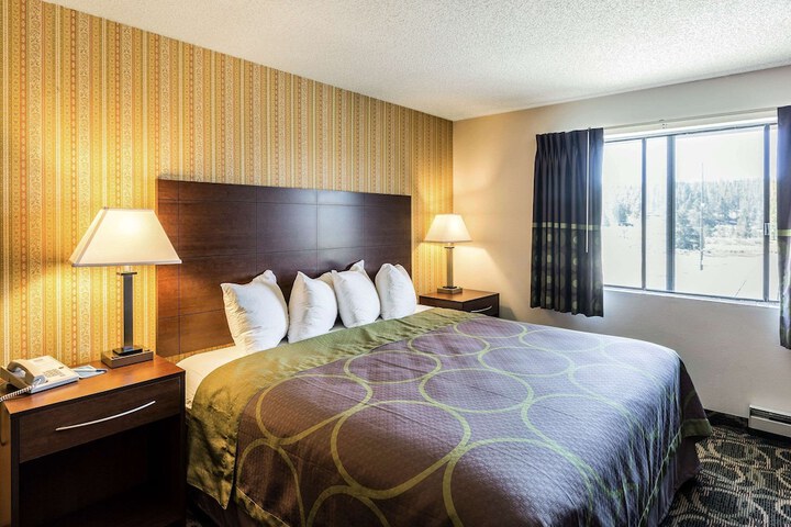 Room 20 of 25