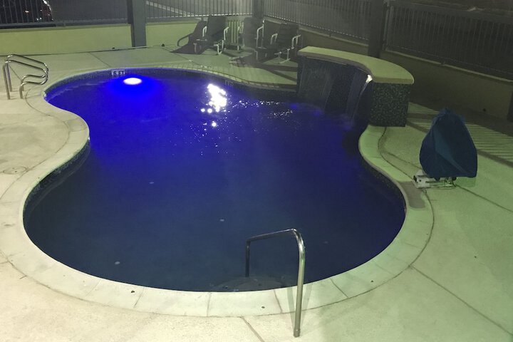 Pool 6 of 19