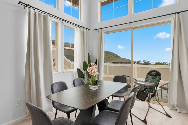 Leale'a by Avantstay Ocean + Mountain Views!