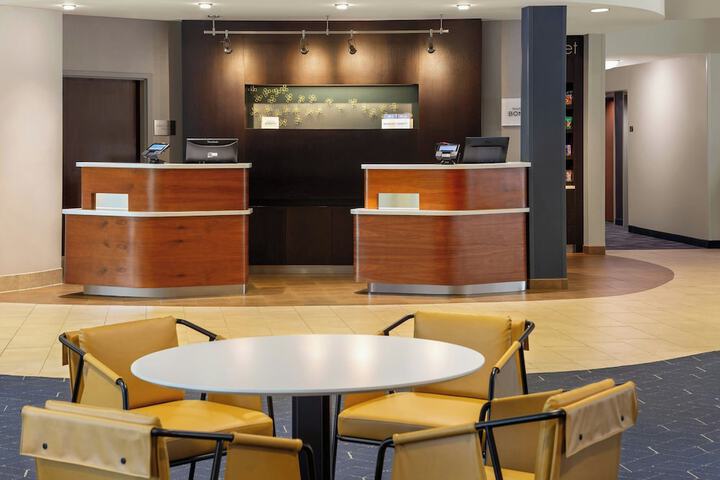 Courtyard by Marriott Madison West Middleton
