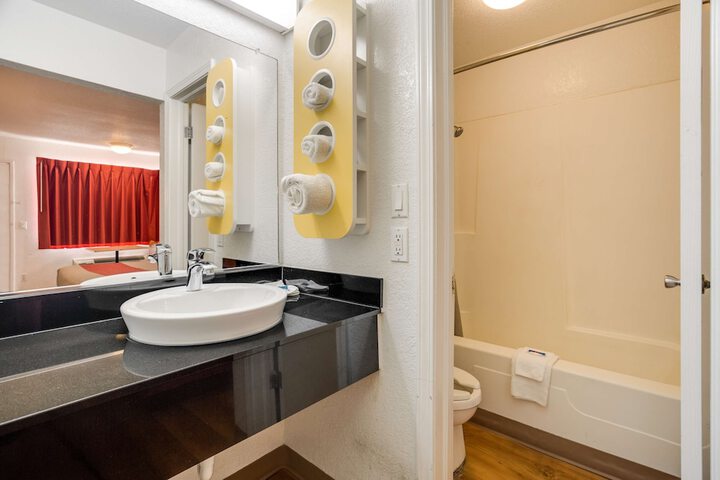 Room 42 of 43