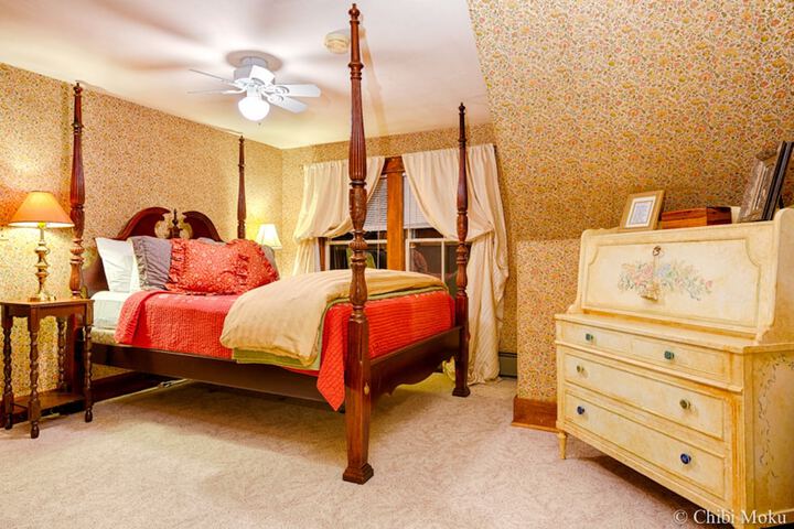 Room 45 of 89
