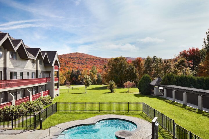 Killington Mountain Lodge Tapestry Collection by Hilton