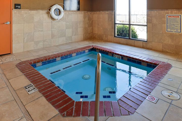 Pool 6 of 41