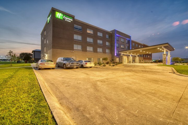 Holiday Inn Express & Suites Kokomo South by IHG