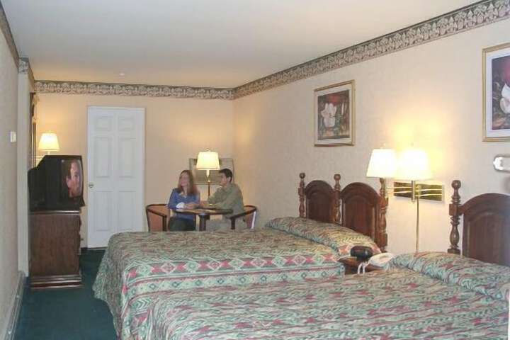 Room 19 of 60
