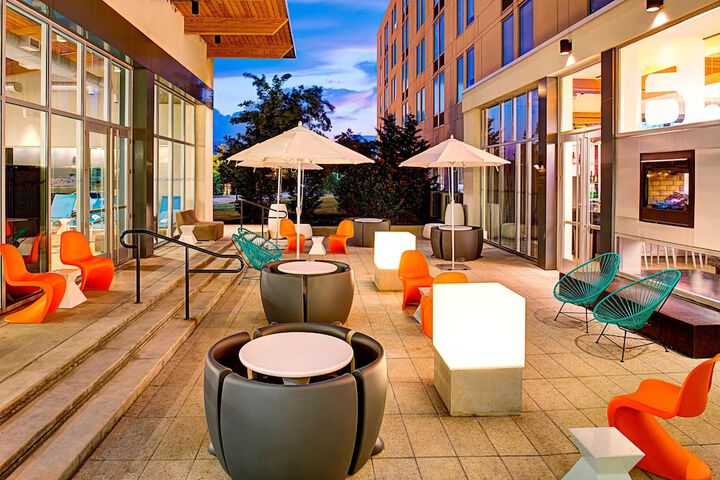 Terrace/Patio 21 of 22