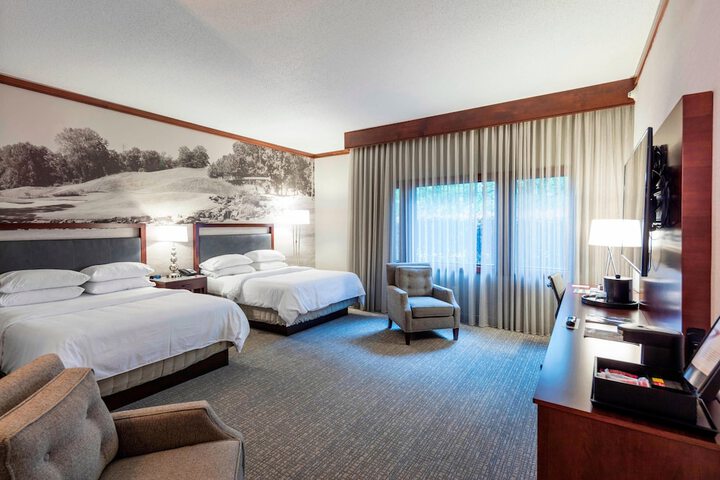 Room 17 of 46