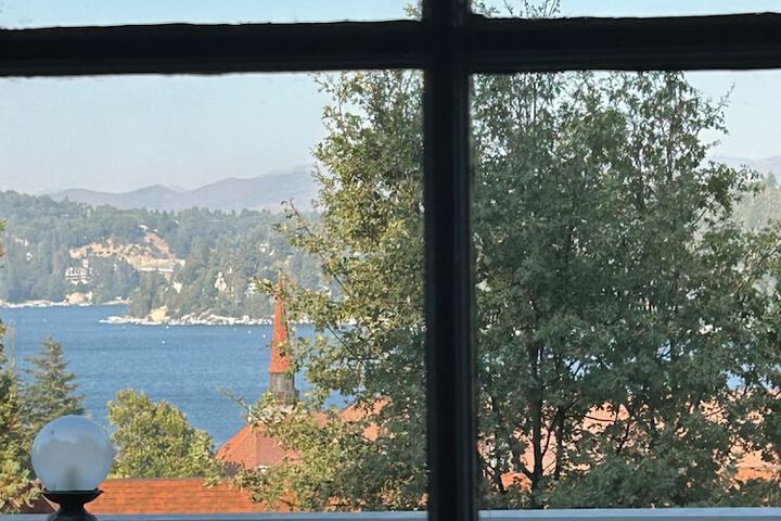 Arrowhead Lake Inn