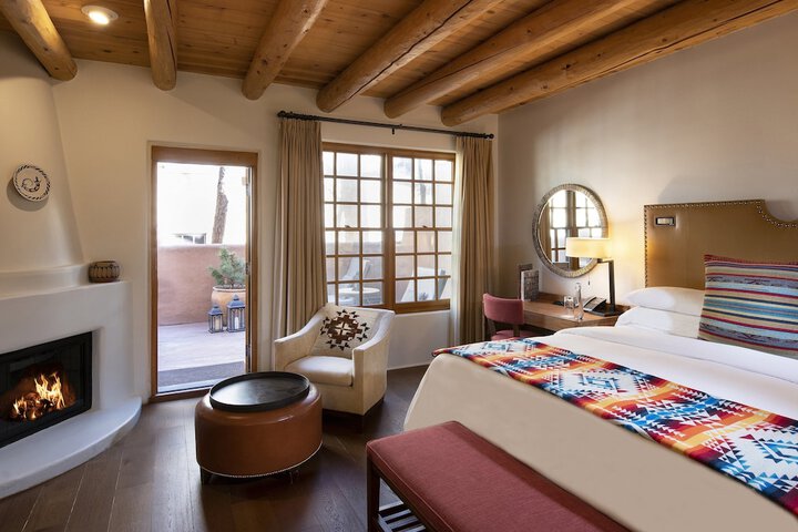 Rosewood Inn of the Anasazi