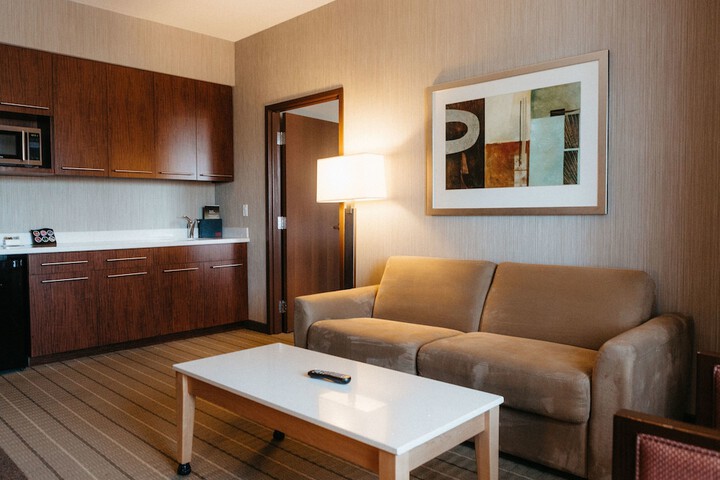 Room 16 of 42